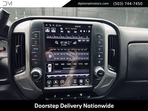 Used 2017 Chevrolet Silverado 2500 LT AWD/4WD image 30