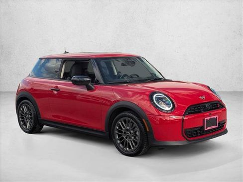 Certified 2025 MINI Cooper S image 3