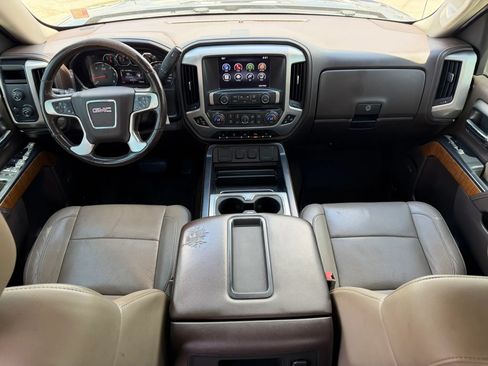 Used 2015 GMC Sierra 1500 SLT w/ SLT Crew Cab Value Package AWD/4WD image 20