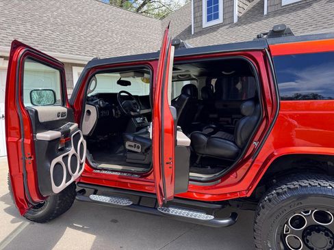 Used 2003 HUMMER H2 w/ Preferred Equipment Group AWD/4WD image 11