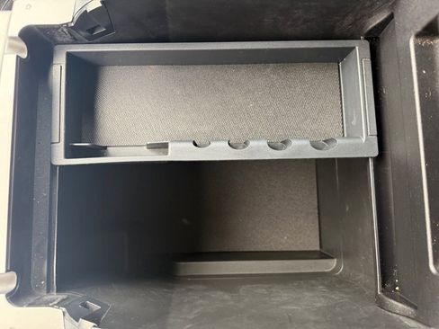 Used 2022 Ford F350 Lariat w/ Lariat Value Package image 37