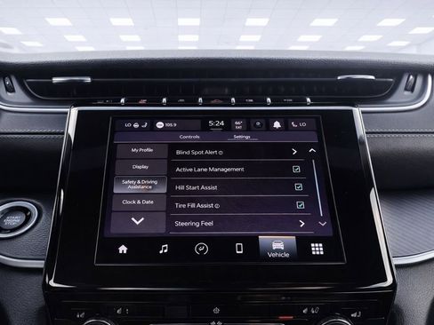 Used 2023 Jeep Grand Cherokee Altitude image 24