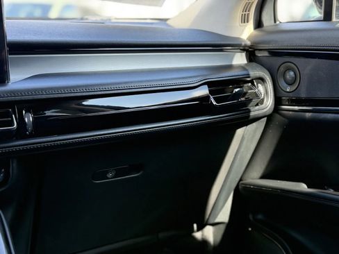 Used 2023 Lincoln Nautilus Reserve w/ Equipment Group 201A image 43