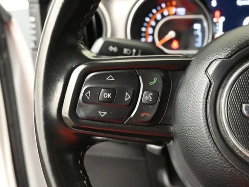 Used 2021 Jeep Gladiator Sport AWD/4WD image 27