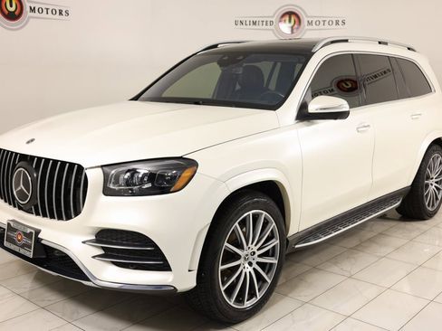 Used 2023 Mercedes-Benz GLS 580 4MATIC image 5