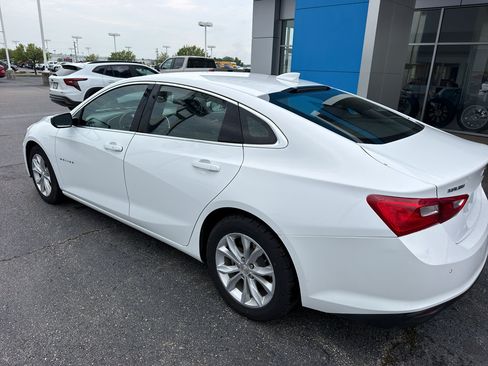 Used 2023 Chevrolet Malibu LT w/ Driver Confidence Package FWD image 6