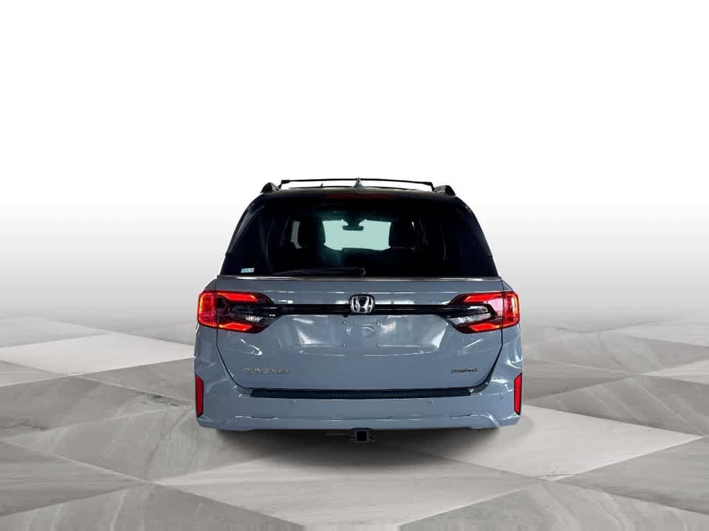 Certified 2025 Honda Odyssey Touring image 7