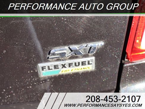 Used 2017 Dodge Grand Caravan SXT image 24