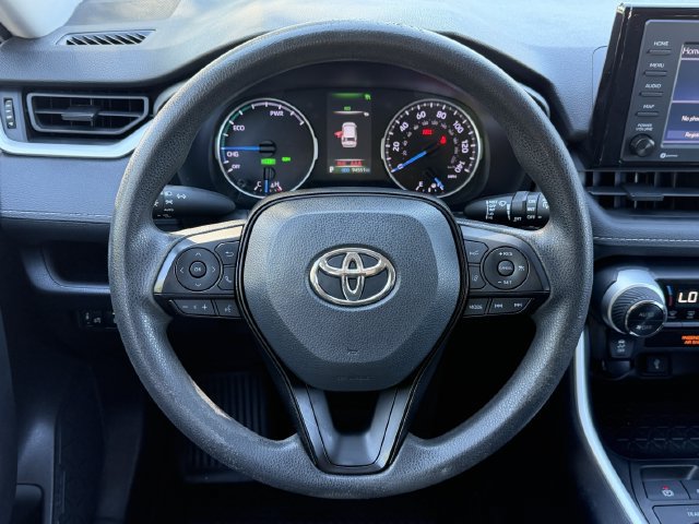 Used 2022 Toyota RAV4 XLE AWD/4WD image 12