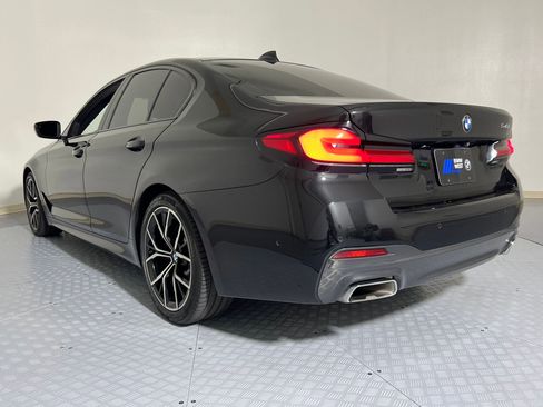 Used 2021 BMW 540i w/ M Sport Package image 3