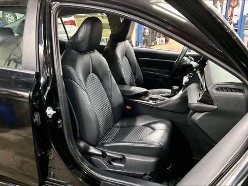 Certified 2023 Toyota Camry SE image 8