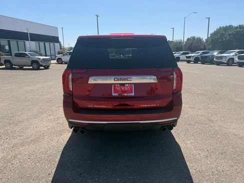 Used 2024 GMC Yukon Denali w/ Advanced Technology Package AWD/4WD image 6