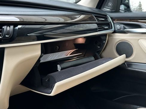 Used 2016 BMW X5 xDrive50i image 53