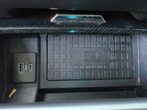 Used 2022 Ford F350 Platinum AWD/4WD image 29