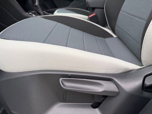 New 2026 Volkswagen Taos S FWD image 13
