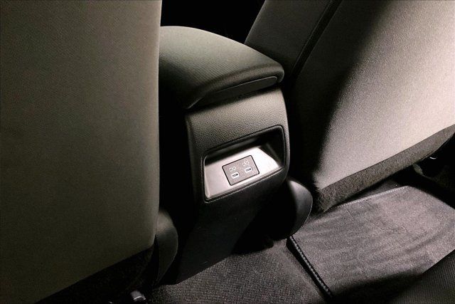 Used 2024 Toyota Corolla LE FWD image 32