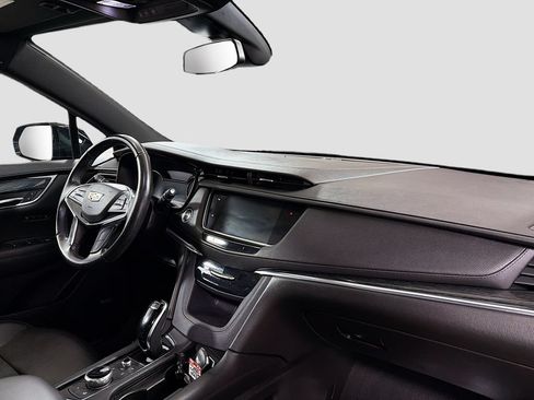 Used 2020 Cadillac XT5 Premium Luxury AWD/4WD image 31
