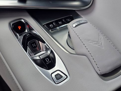 Used 2024 Chevrolet Corvette Stingray Preferred Cpe w/ Z51 Performance Package image 15