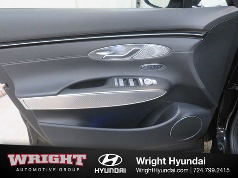 Certified 2025 Genesis GV70 3.5T Sport image 9