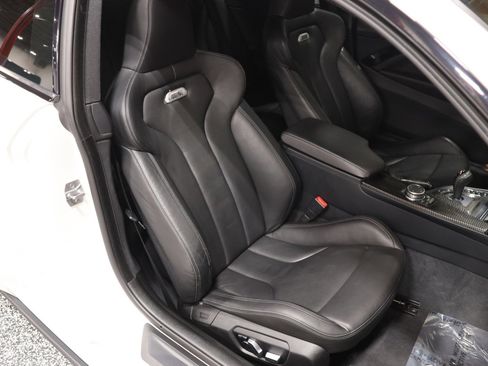 Used 2016 BMW M4 Coupe image 44