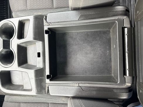 Used 2023 Chevrolet Silverado 1500 Custom image 32