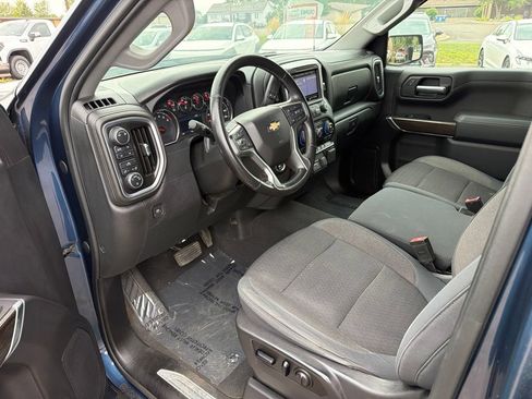Used 2019 Chevrolet Silverado 1500 LT w/ All-Star Edition AWD/4WD image 10