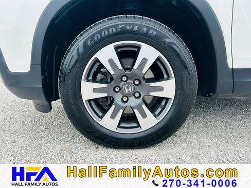Used 2017 Honda Ridgeline RTL-E image 36