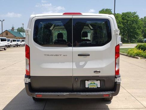 Used 2016 Ford Transit 150 130 Low Roof RWD image 4