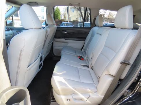 Certified 2018 Honda Pilot EX-L image 15