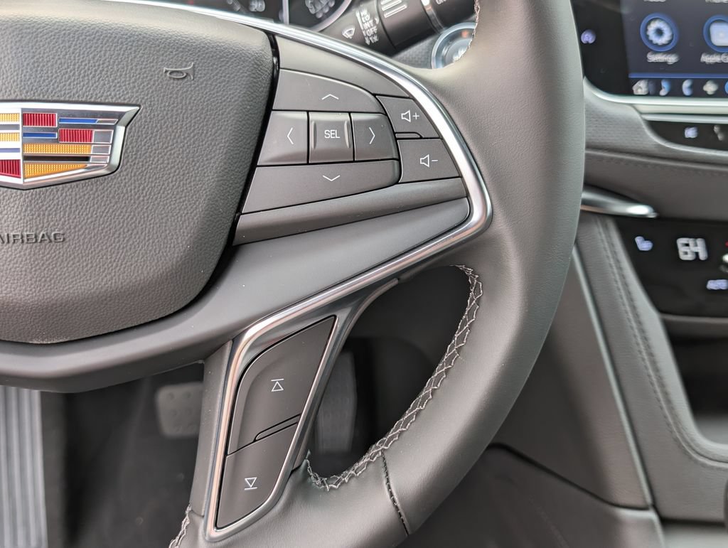 New 2026 Cadillac XT5 Luxury FWD image 21