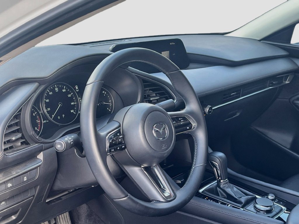 Used 2025 MAZDA MAZDA3 s FWD image 9