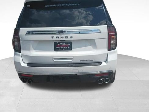 Used 2021 Chevrolet Tahoe Premier w/ Premium Package RWD image 4