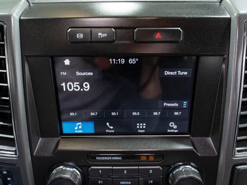 Used 2019 Ford F250 XLT w/ XLT Value Package image 17