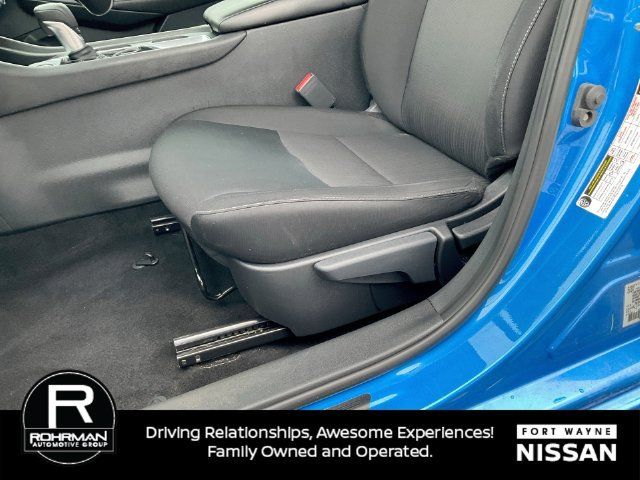 Used 2022 Nissan Sentra SV w/ Trunk Package FWD image 28
