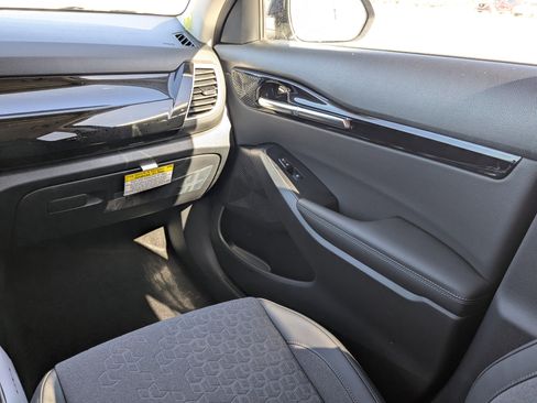 New 2026 Kia Seltos S FWD image 22
