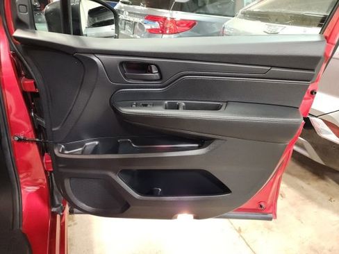 Used 2025 Honda Odyssey Sport-L image 36