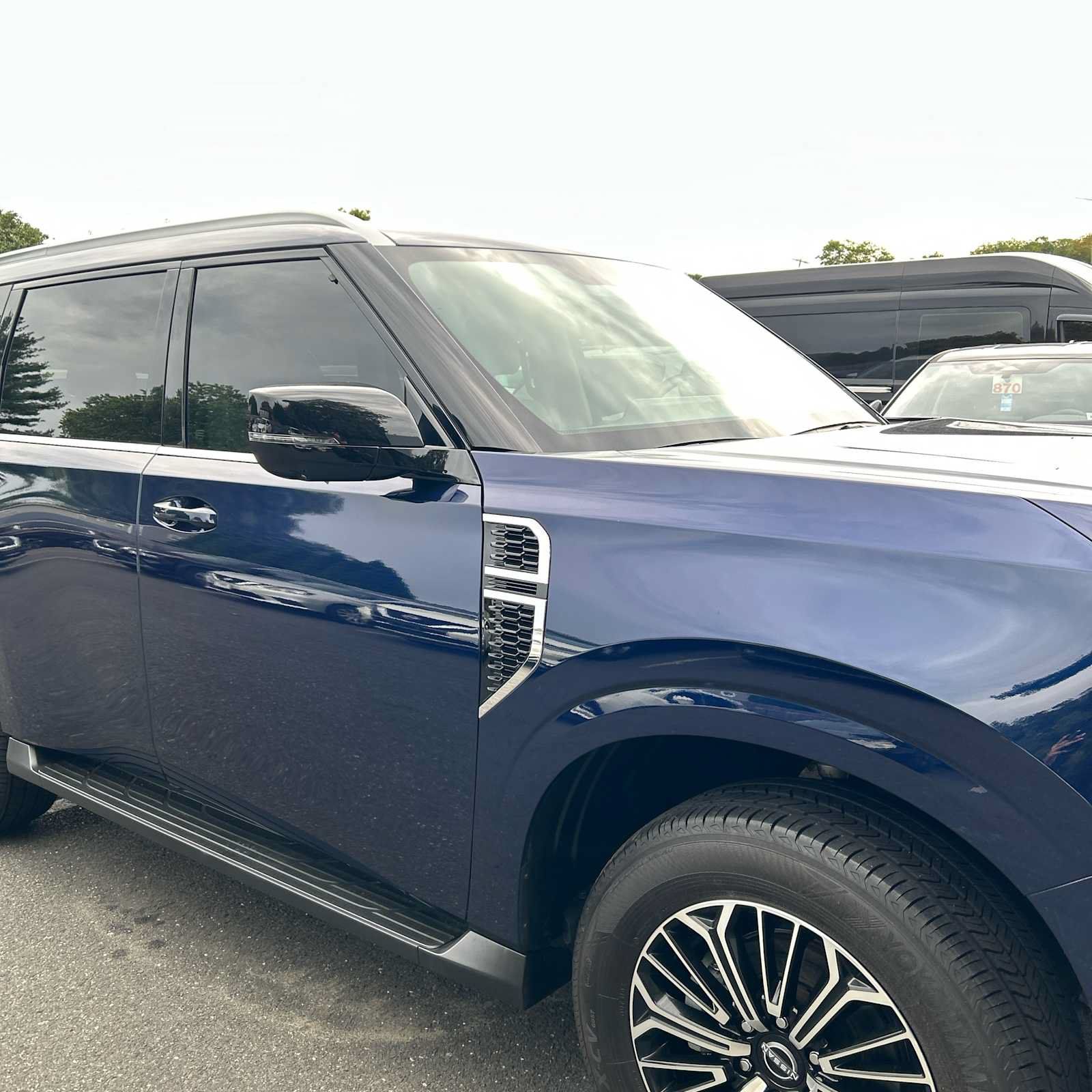 Used 2025 Nissan Armada Platinum AWD/4WD image 9