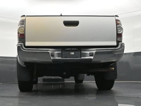 Used 2012 Toyota Tacoma PreRunner w/ SR5 Pkg RWD image 26