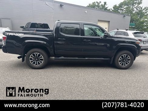 Used 2022 Toyota Tacoma TRD Sport AWD/4WD image 11