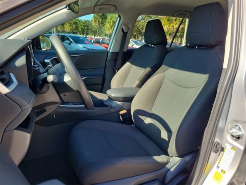 Used 2025 Toyota RAV4 LE image 16