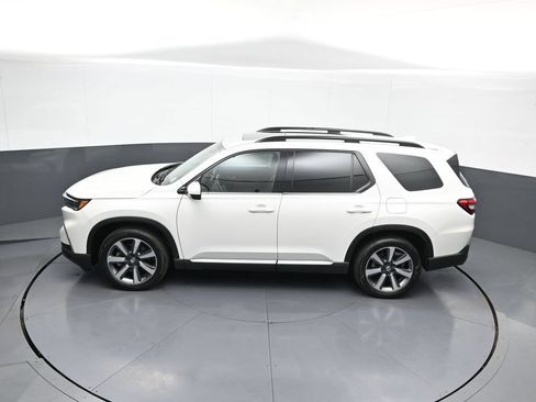 Certified 2025 Honda Pilot Elite image 44