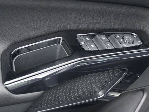 New 2026 Nissan Pathfinder Platinum AWD/4WD image 16