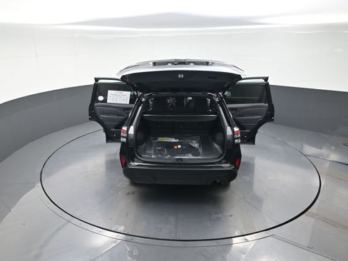 New 2026 Subaru Forester Premium AWD/4WD image 13