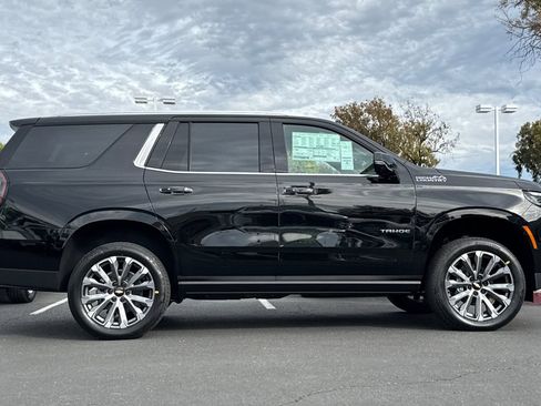 New 2026 Chevrolet Tahoe High Country image 3