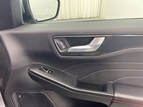 Used 2023 Ford Escape ST-Line Select w/ Tech Pack #2 image 17