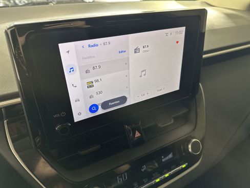 Used 2023 Toyota Corolla LE image 16