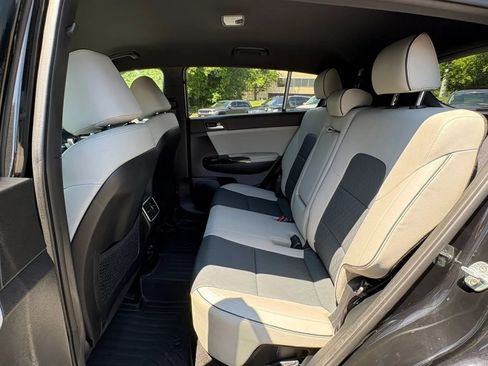 Used 2018 Kia Sportage EX w/ EX Sport Appearance Package AWD/4WD image 30