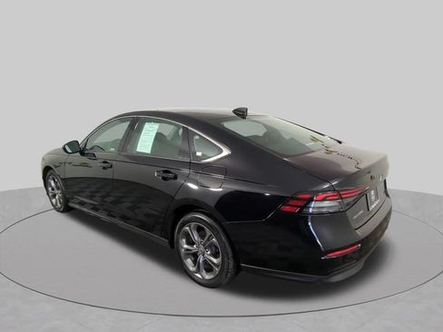 Used 2023 Honda Accord EX image 33