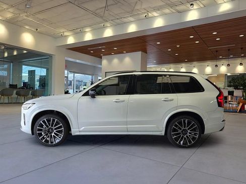 New 2026 Volvo XC90 B6 Ultra w/ Lounge Package AWD/4WD image 2