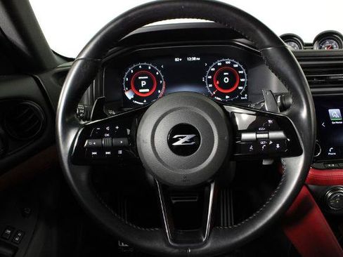 Certified 2025 Nissan Z Performance w/ Floor Mat Package RWD image 25